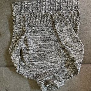 F21 thick grey turtle neck